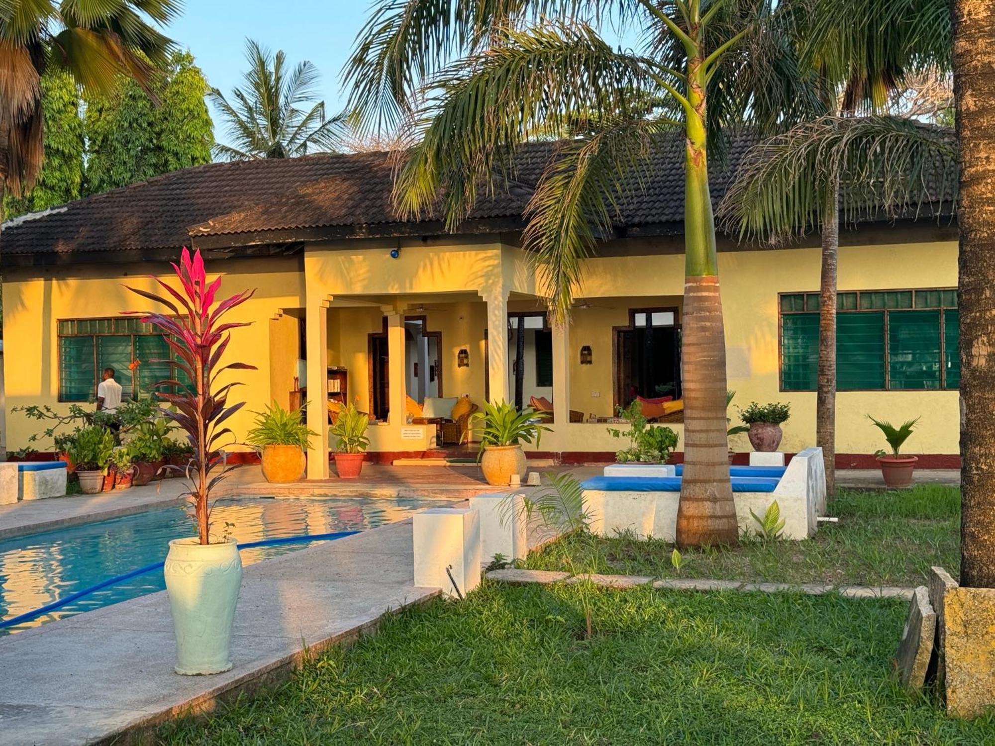 Sawa Sawa Beach House Msambweni Dış mekan fotoğraf